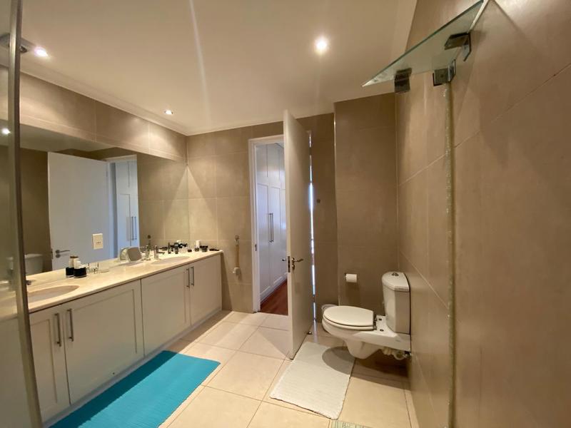 To Let 2 Bedroom Property for Rent in Bloubergstrand Western Cape